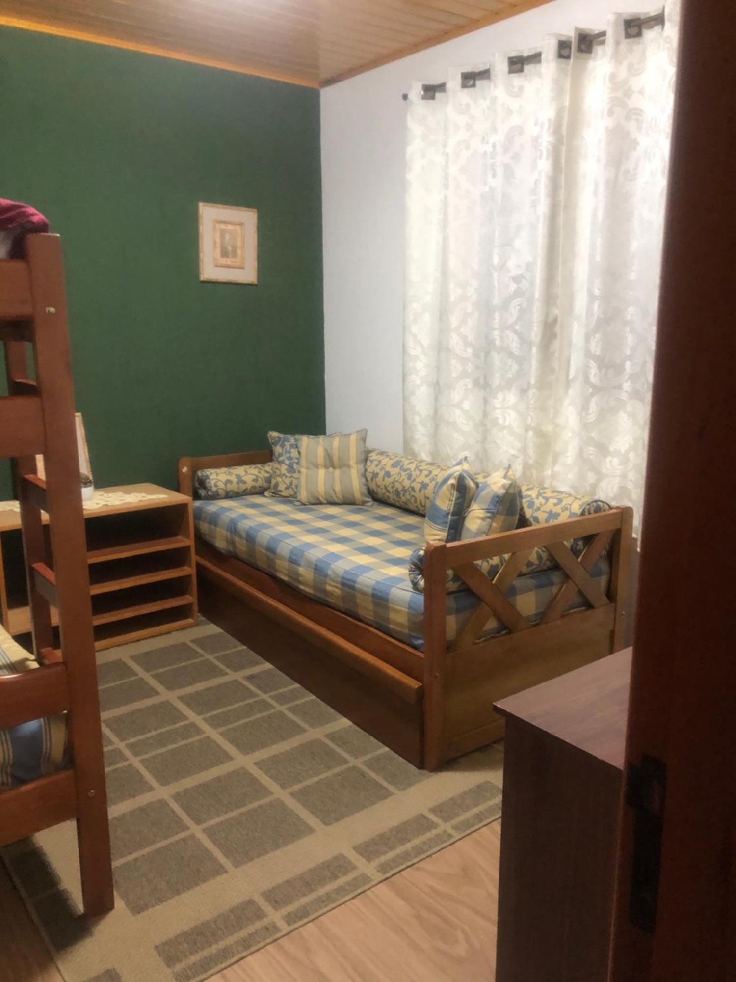 Casa Aconchegante Na Montanha Lejlighed Campos do Jordão Eksteriør billede