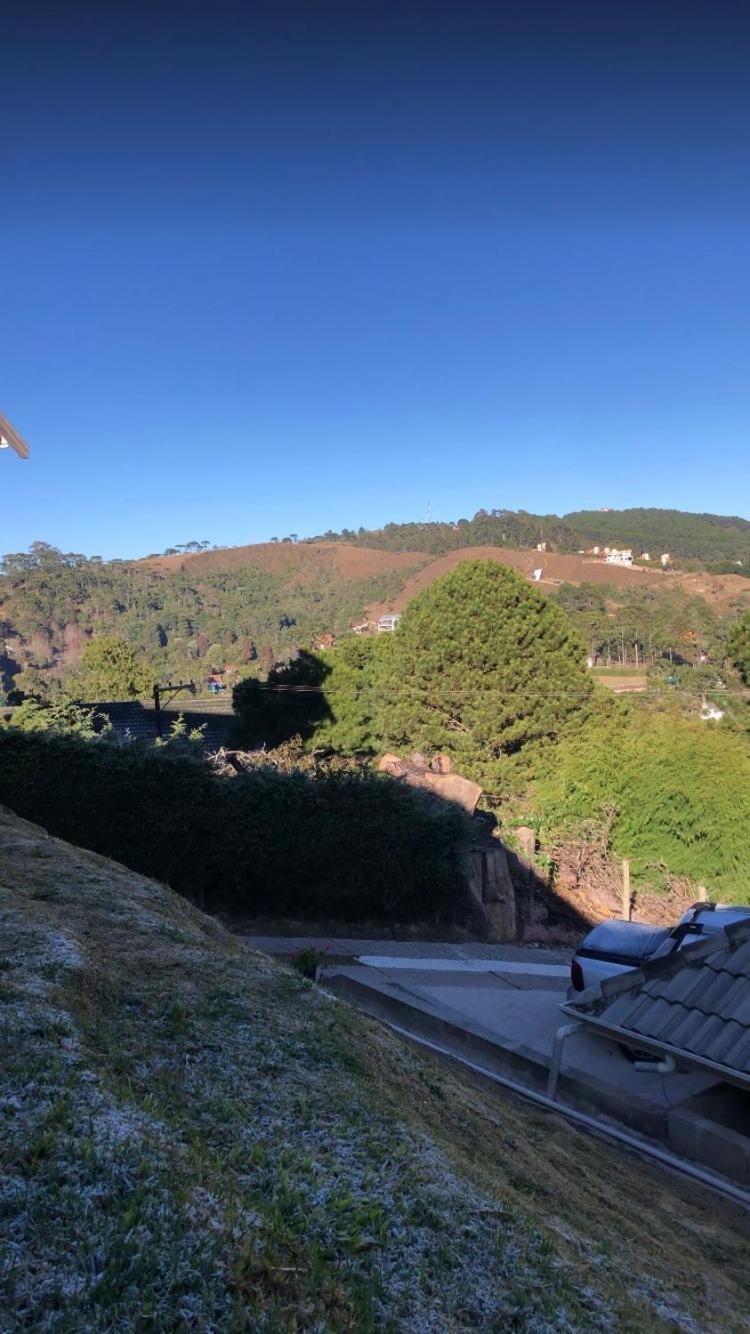Casa Aconchegante Na Montanha Lejlighed Campos do Jordão Eksteriør billede